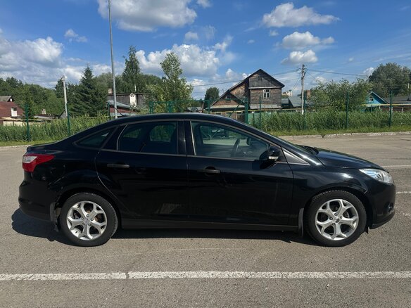 2013 Ford Focus III, чёрный, 750000 рублей - вид 4