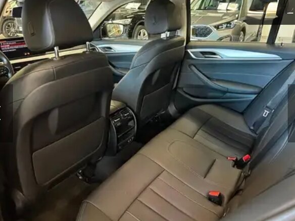 2023 BMW 5 серии 518d VII (G30/G31/G38) Рестайлинг, чёрный - вид 18