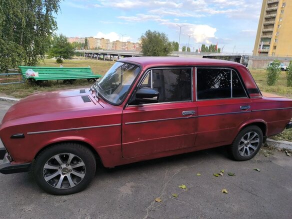 1990 Lada (ВАЗ) 2106, красный, 80000 рублей - вид 2