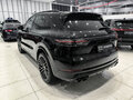 2019 Porsche Cayenne III, чёрный, 6250000 рублей - вид 6