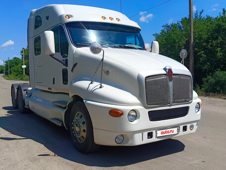 2003 Kenworth T2000, белый, 1600000 рублей, вид 3