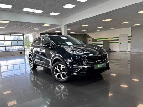 2018 Kia Sportage IV Рестайлинг, чёрный, 1945000 рублей, вид 5
