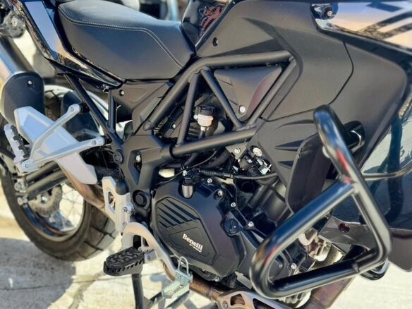 2022 Benelli TRK 502 X, чёрный, 465000 рублей - вид 3