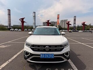 2023 Volkswagen Tayron I Рестайлинг, белый, 2200000 рублей, вид 1