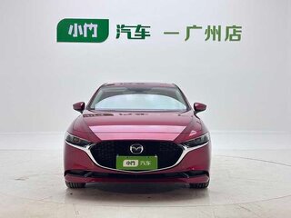 2022 Mazda 3 Axela IV (BP), красный, 1980000 рублей, вид 2