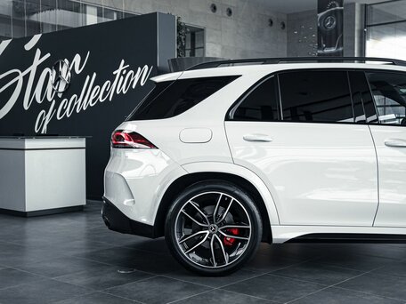 2019 Mercedes-Benz GLE 400 d II (V167), серый, 6200000 рублей, вид 3
