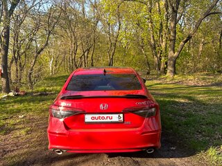 2021 Honda Civic XI, красный, 2890000 рублей, вид 3