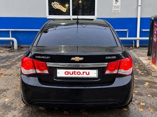 2010 Chevrolet Cruze I, чёрный, 600000 рублей, вид 5