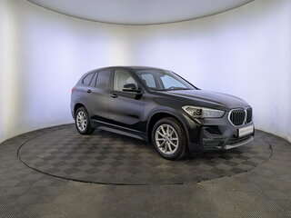 2020 BMW X1 18i sDrive II (F48) Рестайлинг, чёрный, 2635000 рублей, вид 3