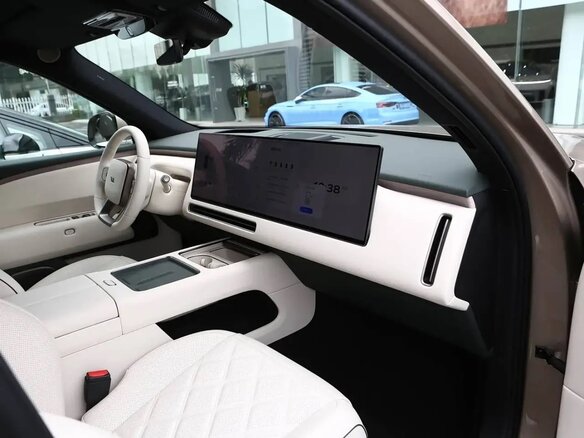 2026 Li Auto (Lixiang) L9 II, чёрный, 13900000 рублей - вид 9