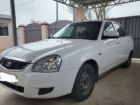 2014 Lada (ВАЗ) Priora I Рестайлинг, белый, 460000 рублей, вид 1