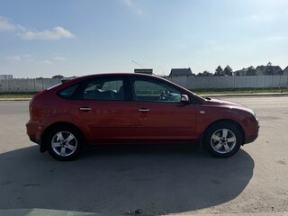 2007 Ford Focus II, красный, 570000 рублей, вид 3