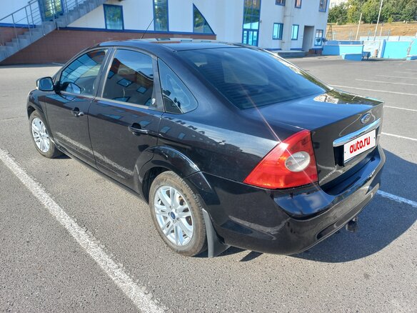 2008 Ford Focus II Рестайлинг, чёрный, 460000 рублей - вид 1