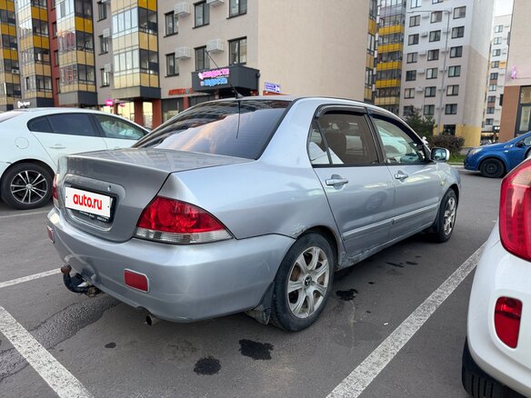 2004 Mitsubishi Lancer IX, серебристый, 280000 рублей - вид 4