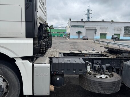 2021 MAN TGX, белый, 10800000 рублей, вид 4