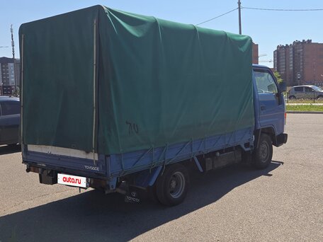 1996 Toyota Toyoace, синий, 900000 рублей, вид 3