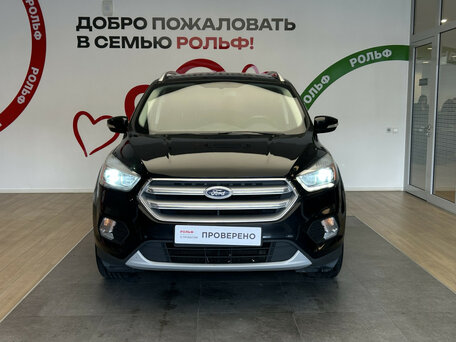 2017 Ford Kuga II Рестайлинг, чёрный, 1510000 рублей, вид 2