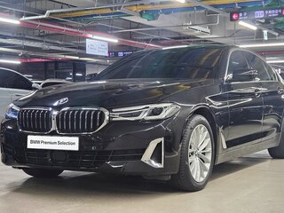 2022 BMW 5 серии 523d xDrive VII (G30/G31/G38) Рестайлинг, чёрный, 5250089 рублей, вид 2