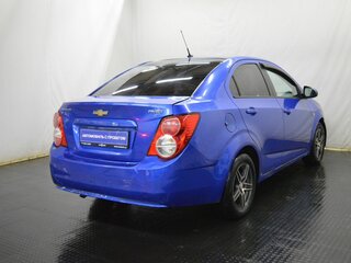 2013 Chevrolet Aveo II, синий, 350000 рублей, вид 5