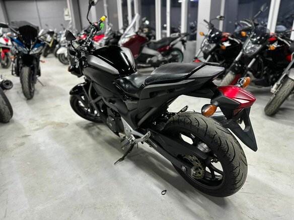 2013 Honda NC 700S, чёрный, 380000 рублей - вид 9
