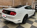 2016 Ford Mustang VI, белый, 2700000 рублей - вид 1