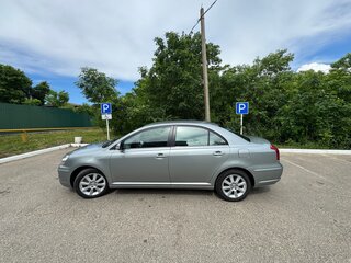 2007 Toyota Avensis II Рестайлинг, серебристый, 960000 рублей, вид 4