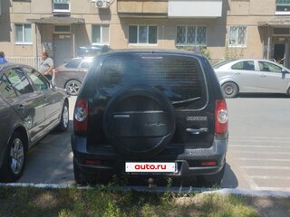 2010 Chevrolet Niva I Рестайлинг, чёрный, 450000 рублей, вид 3