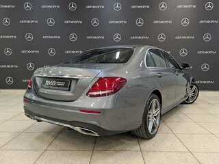 2019 Mercedes-Benz E-Класс 200 V (W213, S213, C238), серый, 3406000 рублей, вид 5