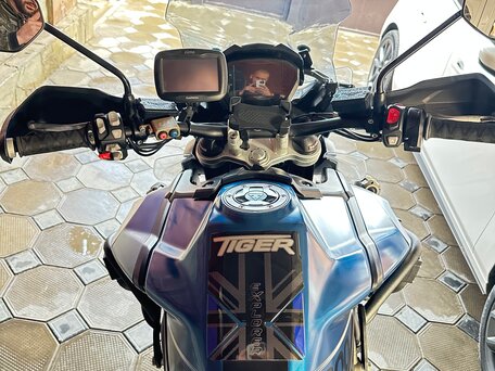 2018 Triumph Tiger 1200, синий, 1190000 рублей, вид 5