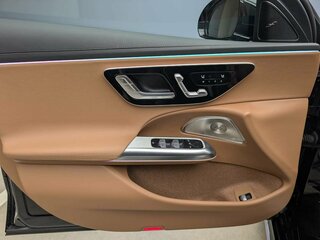 2026 Mercedes-Benz E-Класс 300 VI (W214, S214), чёрный, 9390000 рублей, вид 5