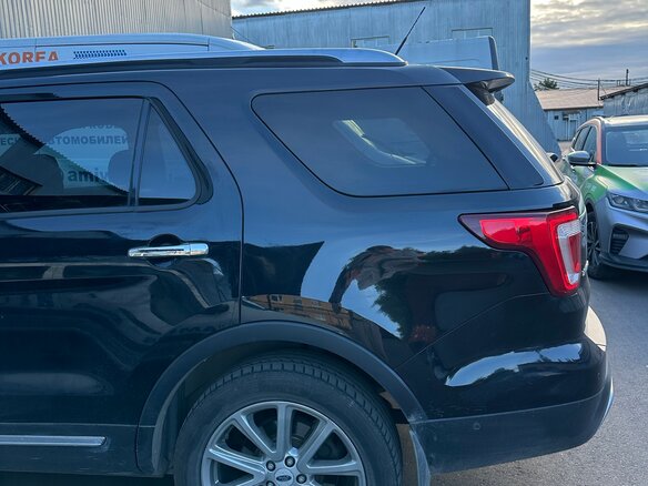 2017 Ford Explorer V Рестайлинг 2, чёрный, 2590000 рублей - вид 14