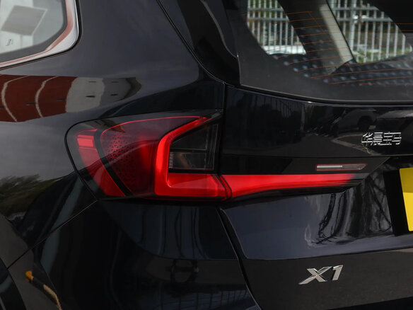 2023 BMW X1 Long 20Li sDrive III (U11/U12), чёрный, 2960000 рублей - вид 7