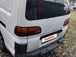 1997 Mitsubishi L400, белый, 350000 рублей, вид 2