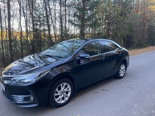 2017 Toyota Corolla XI (E160, E170, E180) Рестайлинг 1, чёрный, 1400000 рублей, вид 2