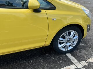 2011 Opel Corsa D Рестайлинг II, жёлтый, 520000 рублей, вид 5