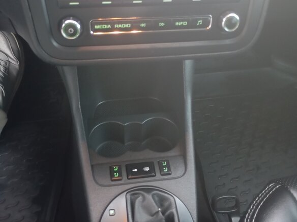 2012 Skoda Fabia II Рестайлинг, белый - вид 18