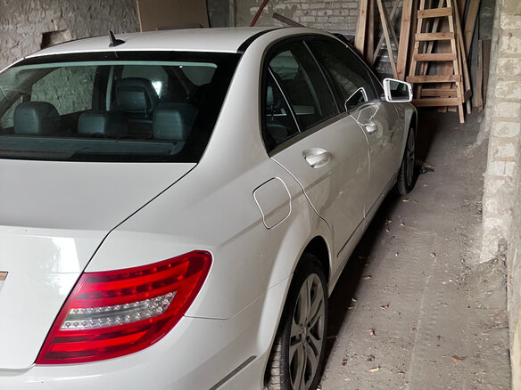 2013 Mercedes-Benz C-Класс 250 III (W204) Рестайлинг, белый, 2000000 рублей - вид 14