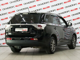 2014 Mitsubishi Outlander III, чёрный, 1180850 рублей, вид 4