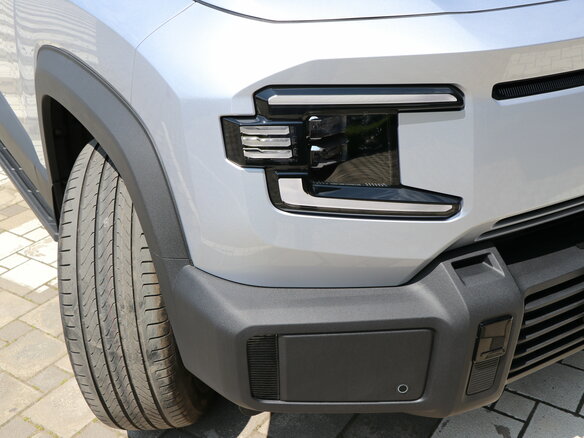 2025 Changan Deepal G318, серый - вид 4