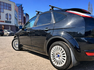 2011 Ford Focus II Рестайлинг, чёрный, 850000 рублей, вид 3
