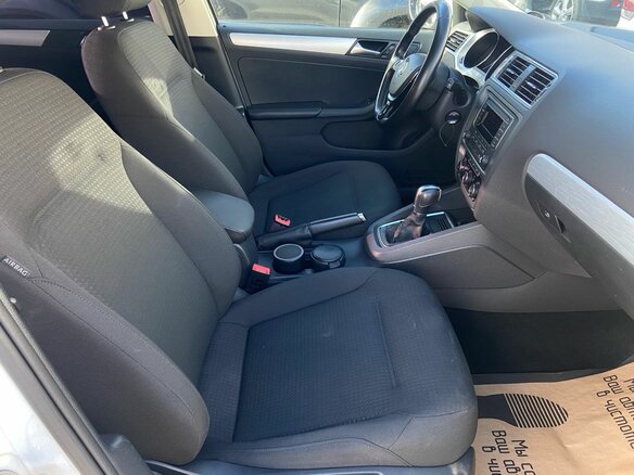 2018 Volkswagen Jetta VI Рестайлинг, белый, 1325000 рублей - вид 8