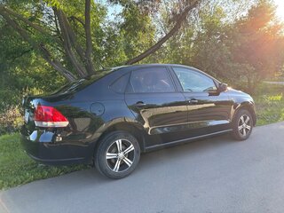 2012 Volkswagen Polo V, чёрный, 730000 рублей, вид 3
