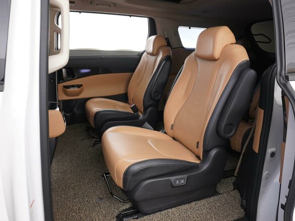 2020 Kia Carnival IV, белый, 4149077 рублей - вид 9