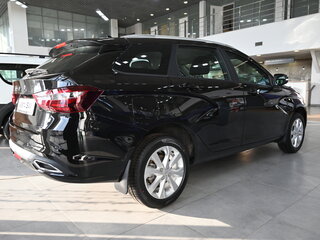 2026 Lada (ВАЗ) Vesta SW I Рестайлинг (NG), чёрный, 1915000 рублей, вид 3