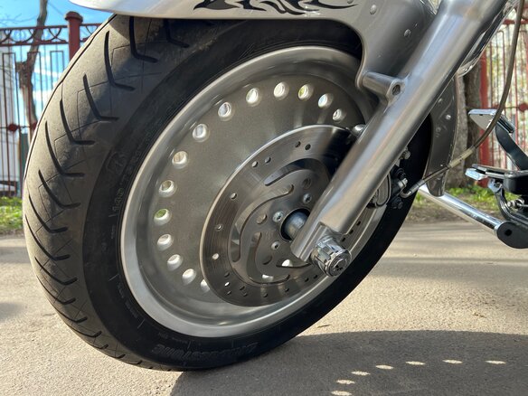 2007 Harley-Davidson Fat Boy, серебристый, 775000 рублей - вид 14