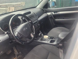 2013 Kia Sorento II Рестайлинг, белый, 1150000 рублей, вид 4