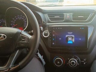 2014 Kia Rio 4-speed III, чёрный, 800000 рублей, вид 3