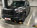 2024 Toyota Land Cruiser 300 Series, чёрный, 13700000 рублей