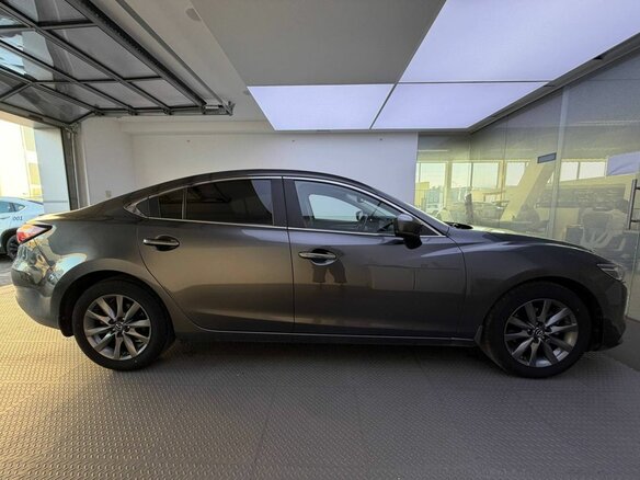 2020 Mazda 6 III (GJ) Рестайлинг 2, серый, 2280000 рублей - вид 3