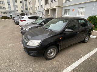 2014 Lada (ВАЗ) Granta I, чёрный, 300000 рублей, вид 2